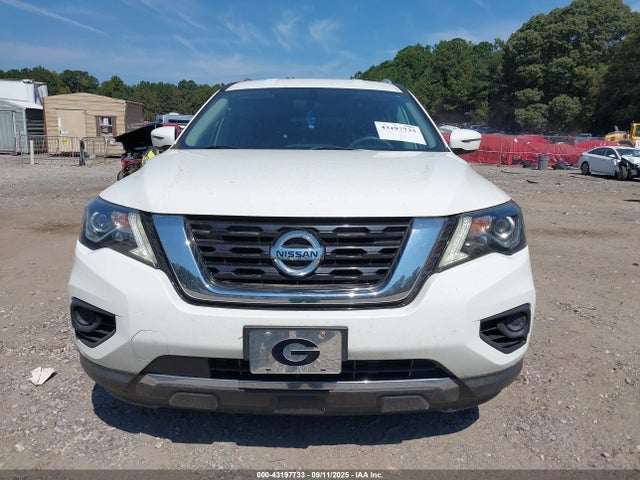 Nissan 2017 2017 5N1DR2MN2HC611243 Image 12