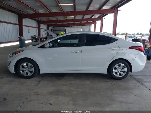 Hyundai dohc mpi nu 2016 5NPDH4AE5GH693107 Image 14