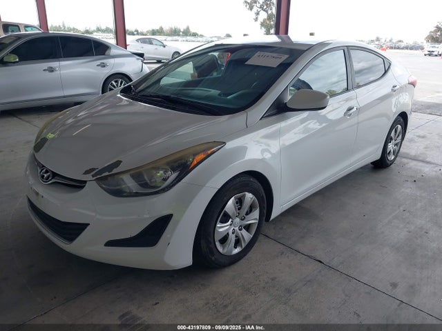 Hyundai dohc mpi nu 2016 5NPDH4AE5GH693107 Image 2