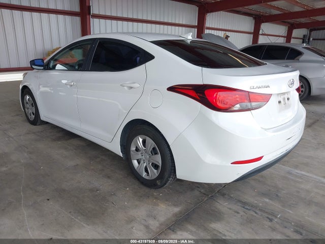 Hyundai dohc mpi nu 2016 5NPDH4AE5GH693107 Image 3