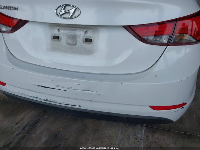 Hyundai dohc mpi nu 2016 5NPDH4AE5GH693107 Image 6