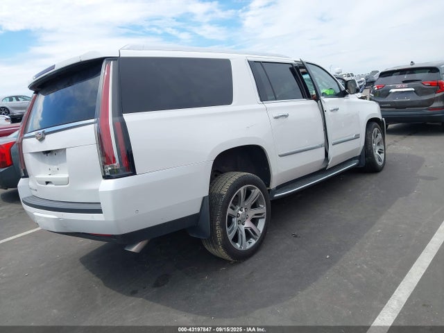 2019 CADILLAC ESCALADE ESV 1GYS4HKJ7KR257246 Photo 3