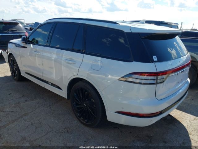 2023 LINCOLN AVIATOR 5LM5J7XC0PGL15855 Photo 2