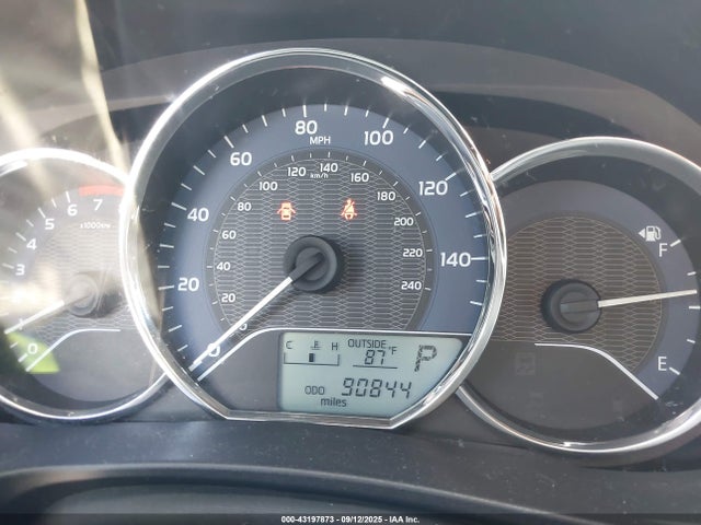 Toyota 2zr-fe 2015 2T1BURHE0FC437562 Image 7