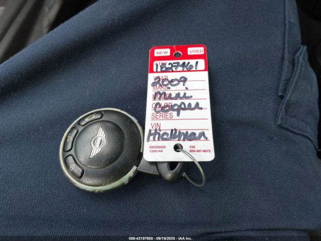 2009 MINI COOPER WMWMF33529TW77634 Photo 10