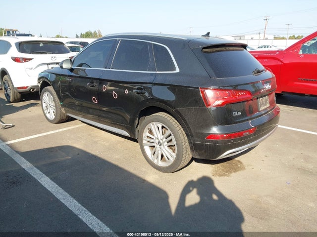 2018 AUDI Q5 WA1BNAFY8J2101512 Photo 2