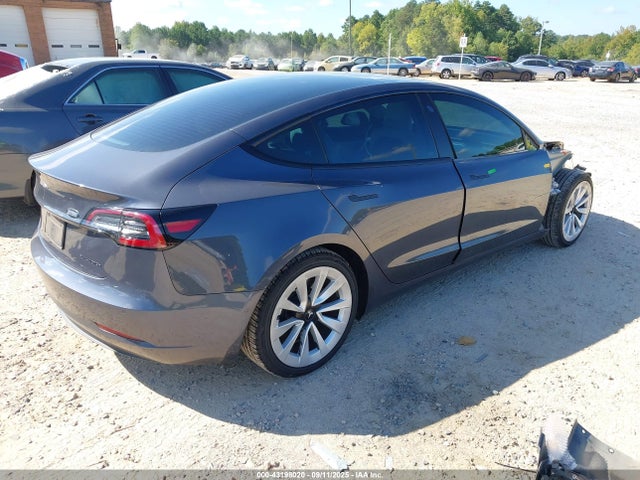 Tesla 2021 2021 5YJ3E1EA1MF853844 Image 4