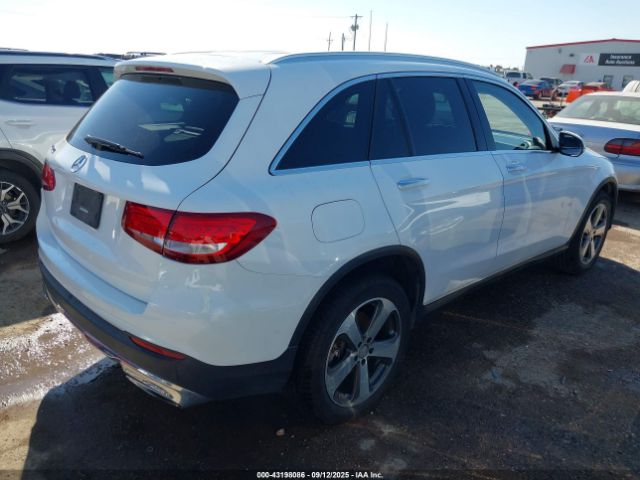 2016 MERCEDES-BENZ GLC 300 WDC0G4JB1GF057943 Photo 3