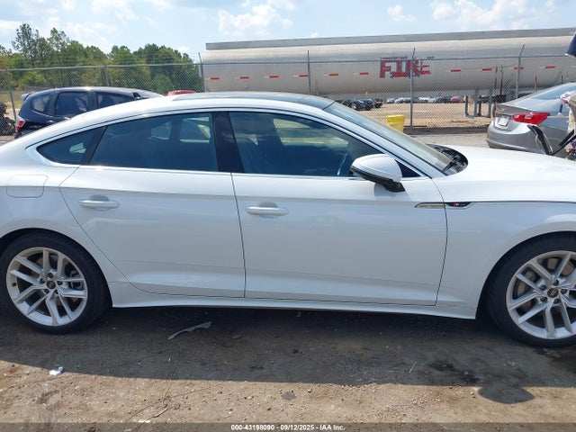 Audi 45 tfsi (2.0t) 2024 WAUFACF50RA026789 Image 13