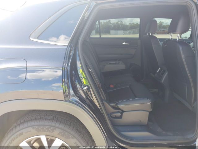 2022 VOLKSWAGEN ATLAS CROSS SPORT 1V2DC2CA9NC226616 Photo 7