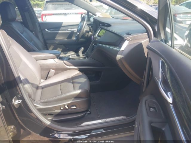 2022 CADILLAC XT5 1GYKNDR47NZ122715 Photo 4