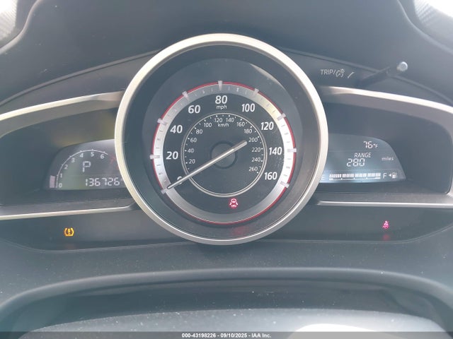 JM1BM1W77E1215058 Mazda pe