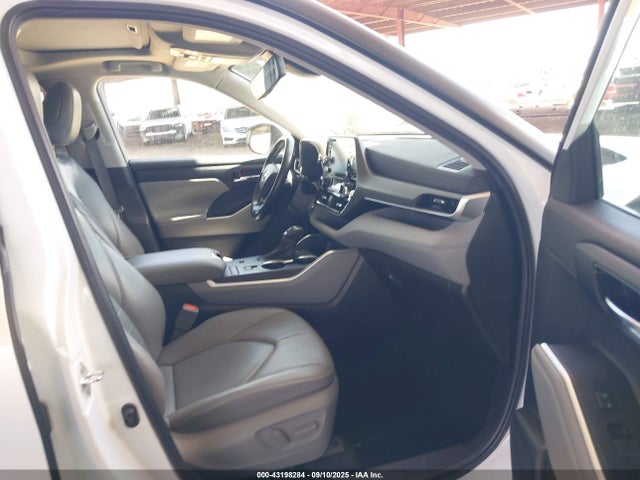 5TDHZRAH7NS547062 Toyota 2gr-fks