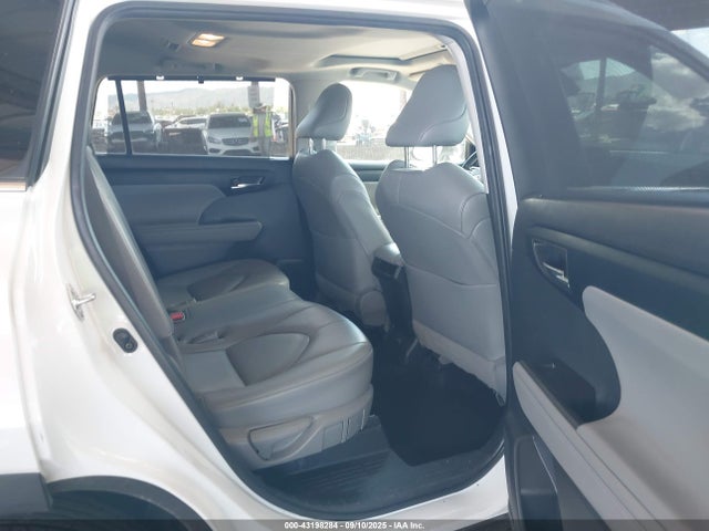 5TDHZRAH7NS547062 Toyota 2gr-fks
