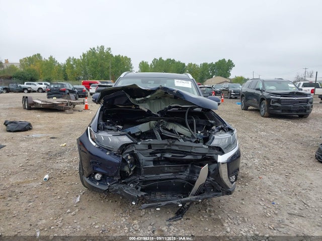 Mitsubishi mivec 2020 JA4AZ3A30LZ005455 Image 13