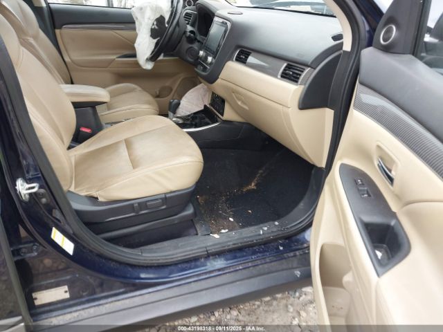 2020 MITSUBISHI OUTLANDER JA4AZ3A30LZ005455 Photo 4