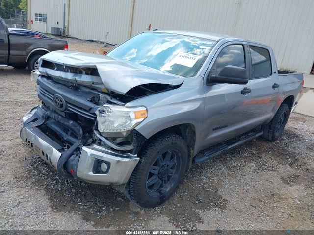 Toyota 1ur-fe 2014 5TFEM5F11EX077854 Image 2