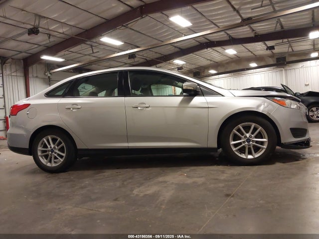 Ford Focus 2016 1FADP3F2XGL361080 Image 14