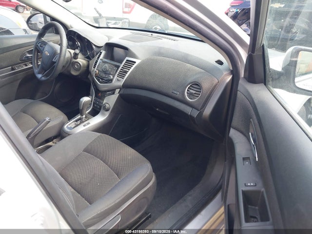 1G1PC5SB1F7283275 Chevrolet LUV