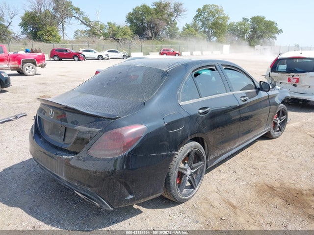 55SWF4KB8FU030256 Mercedes-Benz C-Class