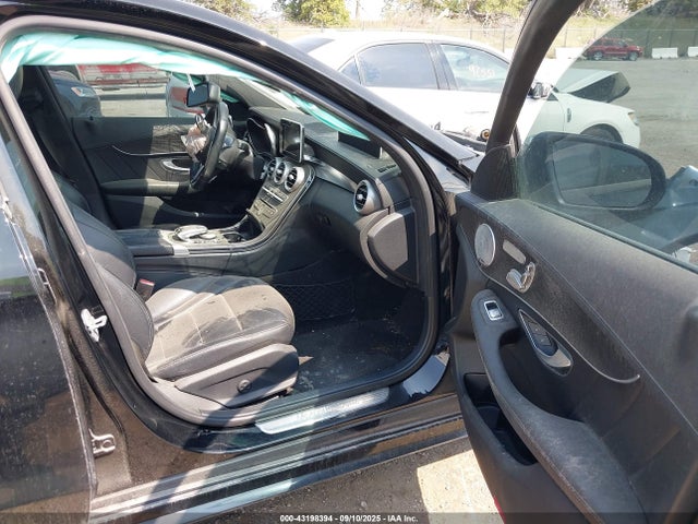 55SWF4KB8FU030256 Mercedes-Benz C-Class
