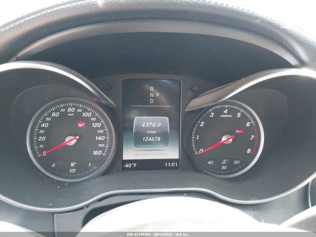 55SWF4KB8FU030256 Mercedes-Benz C-Class
