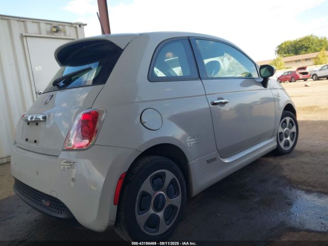 2017 FIAT 500E 3C3CFFGEXHT530091 Photo 3
