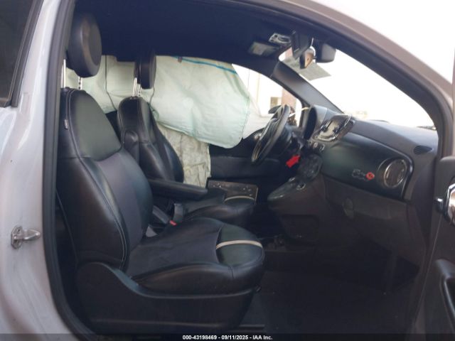 2017 FIAT 500E 3C3CFFGEXHT530091 Photo 4