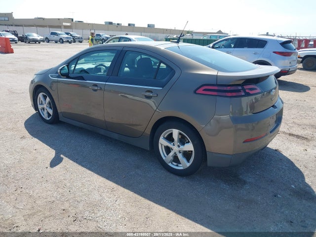 1G1RE6E47EU148226 Chevrolet luu - ffv, e-flex, fam