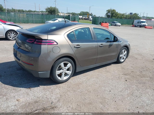 1G1RE6E47EU148226 Chevrolet luu - ffv, e-flex, fam