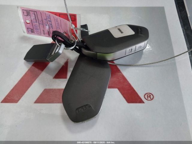 2025 KIA SORENTO 5XYRL4JC5SG380836 Photo 10