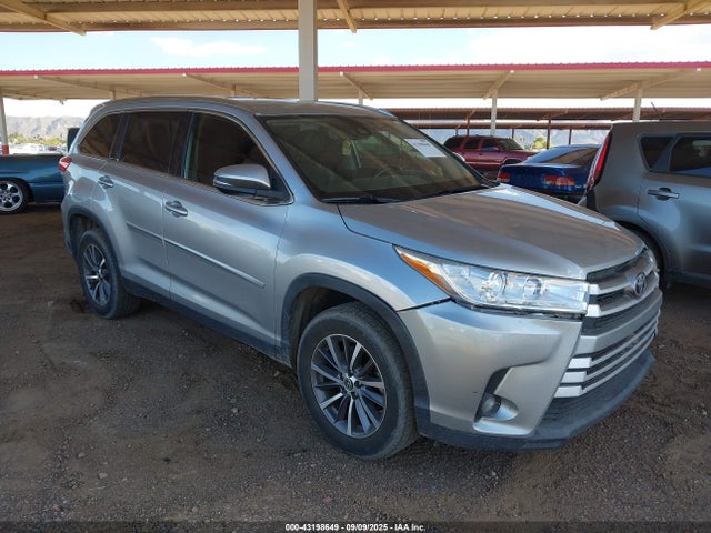 2019 5TDKZRFH9KS559336 main image
