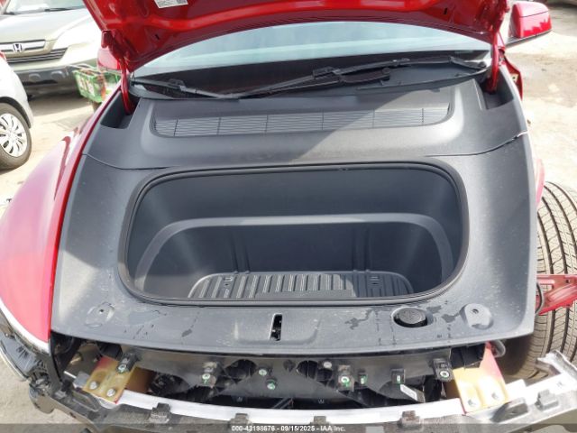 2026 TESLA MODEL Y 7SAYGDEE6TF360599 Photo 9