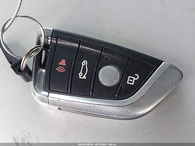 BMW X5 2014 5UXKR2C53E0C01451 Image 11