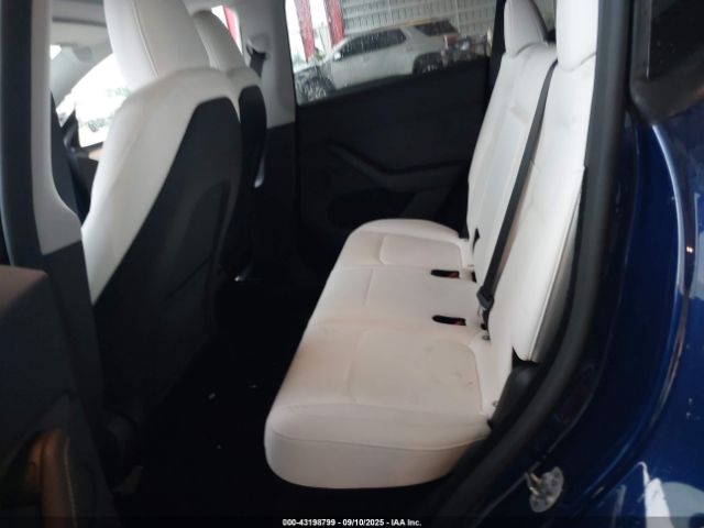 2024 TESLA MODEL Y 7SAYGDEE3RA268033 Photo 7