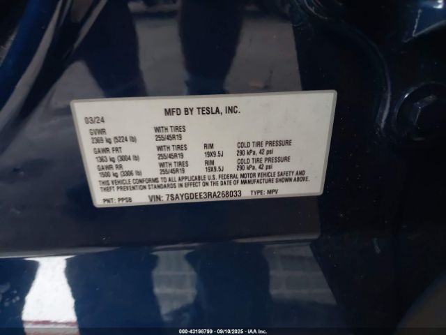 2024 TESLA MODEL Y 7SAYGDEE3RA268033 Photo 8