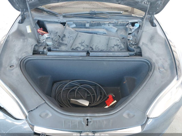 2016 TESLA MODEL S 5YJSA1E12GF160941 Photo 9