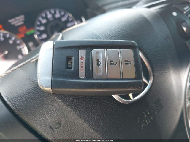 2016 ACURA RLX JH4KC1F51GC000928 Photo 10