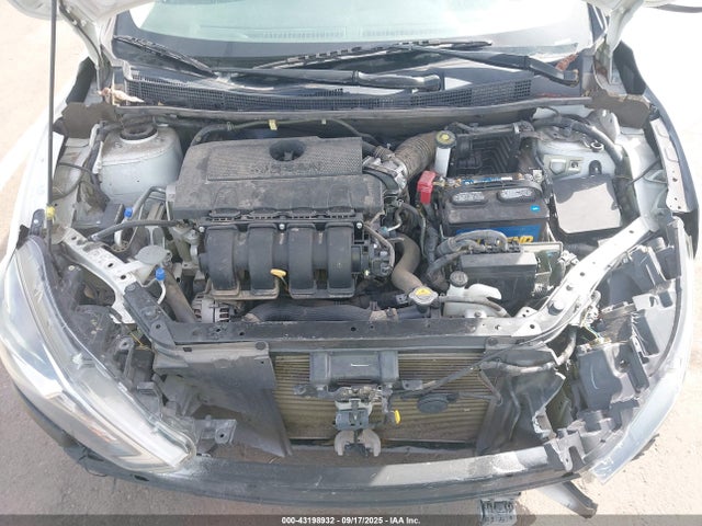 Nissan 2019 2019 3N1AB7AP2KY412306 Image 10