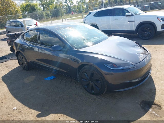 2024 TESLA MODEL 3 5YJ3E1EAXRF872125 Photo 0