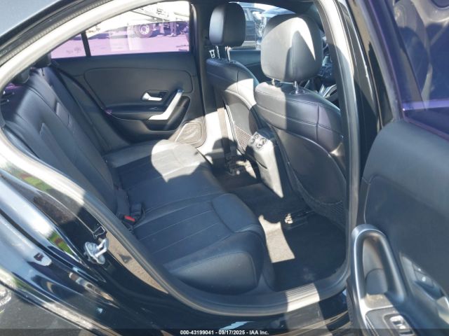 2019 MERCEDES-BENZ A 220 WDD3G4EB7KW017295 Photo 7