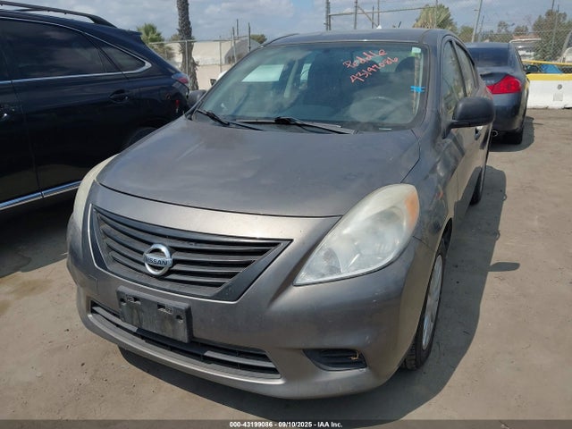 3N1CN7AP8EL811187 Nissan Versa