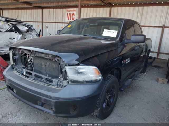 1C6RR7KMXFS586944 RAM 1500 Tradesman