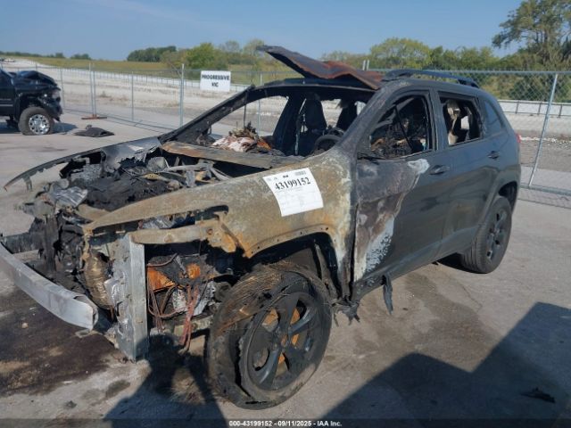 2018 JEEP CHEROKEE 1C4PJLCX1JD557256 Photo 1