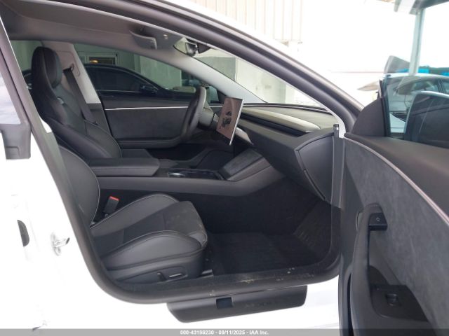 2025 TESLA MODEL 3 5YJ3E1ET5SF028436 Photo 4