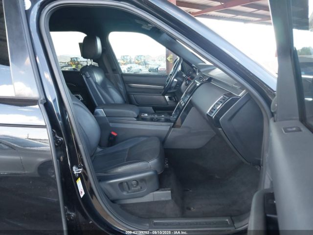 2019 LAND ROVER DISCOVERY SALRG2RV3K2401202 Photo 4