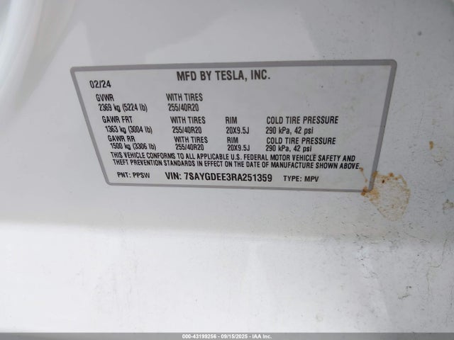 2024 TESLA MODEL Y 7SAYGDEE3RA251359 Photo 8