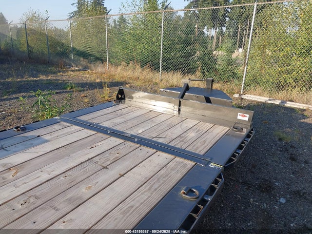 4ZETD202XS1353935 Loadcraft Trailers 20&#039; Tilt Flatbed Trailer