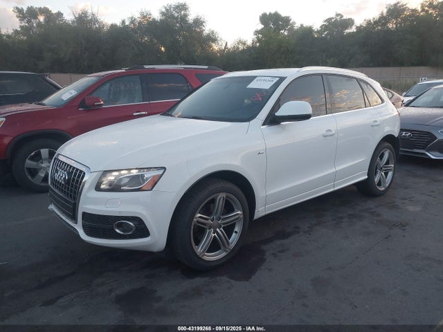 2011 AUDI Q5 WA1WKAFPXBA062673 Photo 1