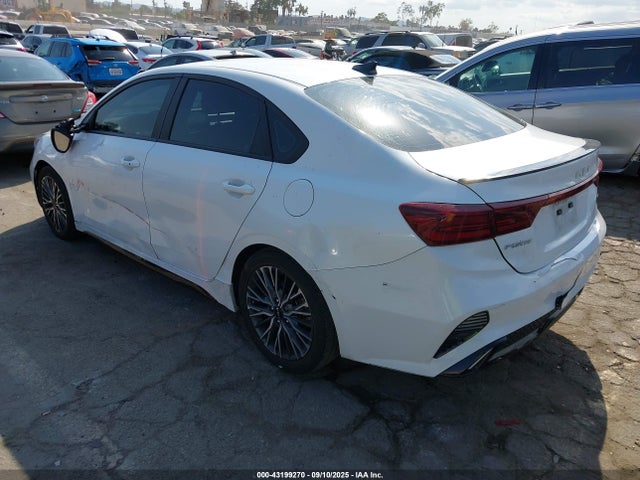 2023 KIA FORTE 3KPF54AD4PE547844 Photo 2